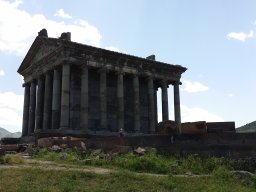 201605-b-garni-1